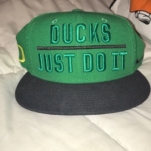 Oregon ducks nike hat